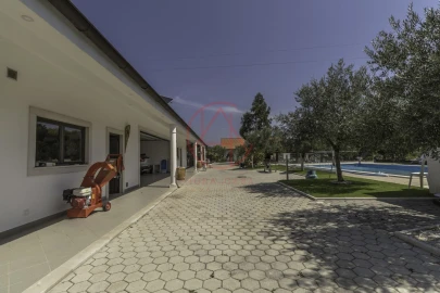 Quinta T4 para Venda em Chancelaria