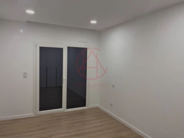 Moradia T4 para Venda em Quinta do Anjo