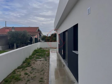 Moradia T4 para Venda em Quinta do Anjo