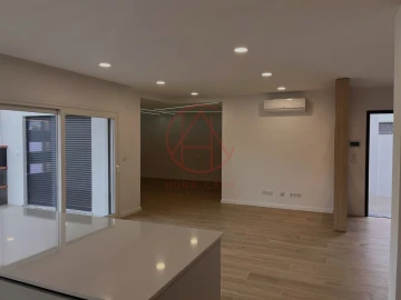 Moradia T4 para Venda em Quinta do Anjo