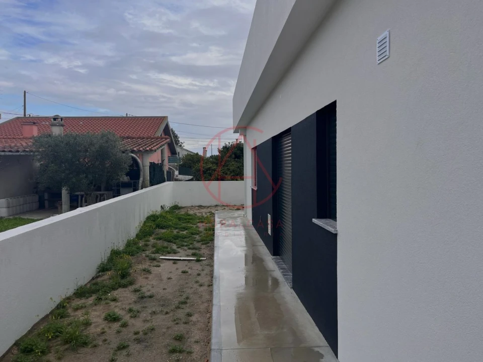 Moradia T4 para Venda em Quinta do Anjo Foto 24