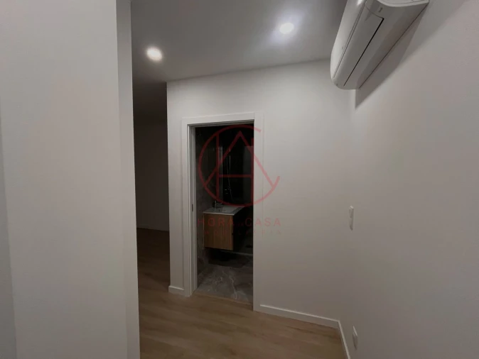 Moradia T4 para Venda em Quinta do Anjo Foto 22