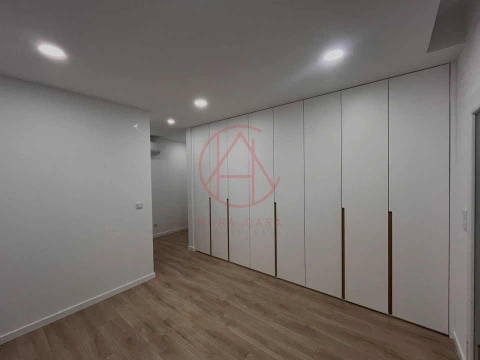 Moradia T4 para Venda em Quinta do Anjo Foto 25