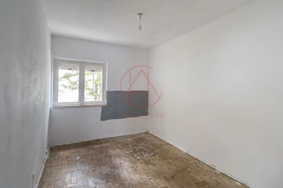 Apartamento T3 para Venda em Laranjeiro e Feijó