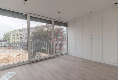 Apartamento T4 para Venda em Alto do Seixalinho, Santo André e Verderena