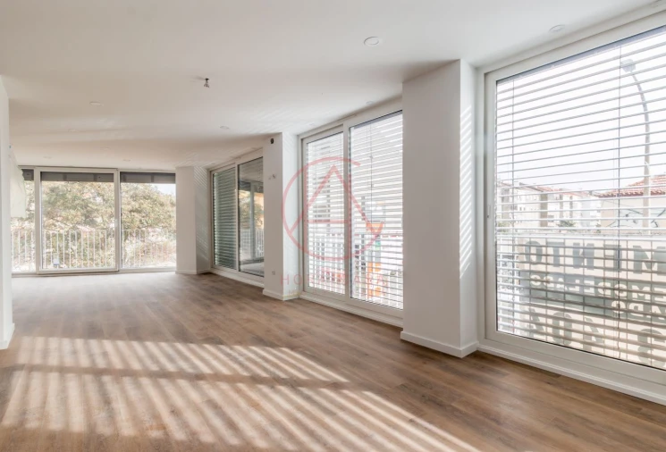 Apartamento T4 para Venda em Alto do Seixalinho, Santo André e Verderena Foto 3