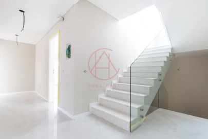 Moradia T5 para Venda em Alhos Vedros