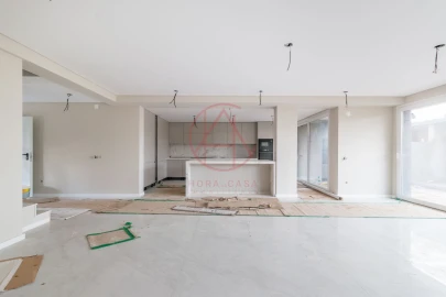 Moradia T5 para Venda em Alhos Vedros