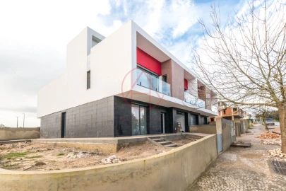 Moradia T5 para Venda em Alhos Vedros