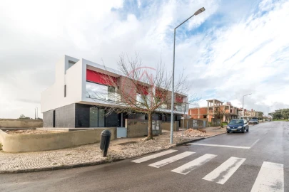 Moradia T5 para Venda em Alhos Vedros