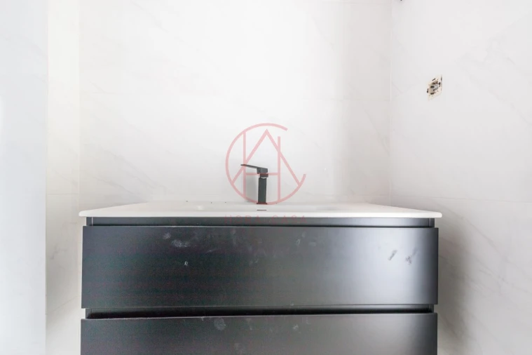 Moradia T5 para Venda em Alhos Vedros Foto 27