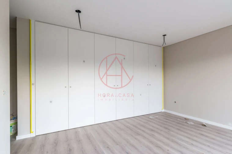 Moradia T5 para Venda em Alhos Vedros Foto 22