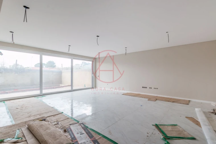 Moradia T5 para Venda em Alhos Vedros Foto 60