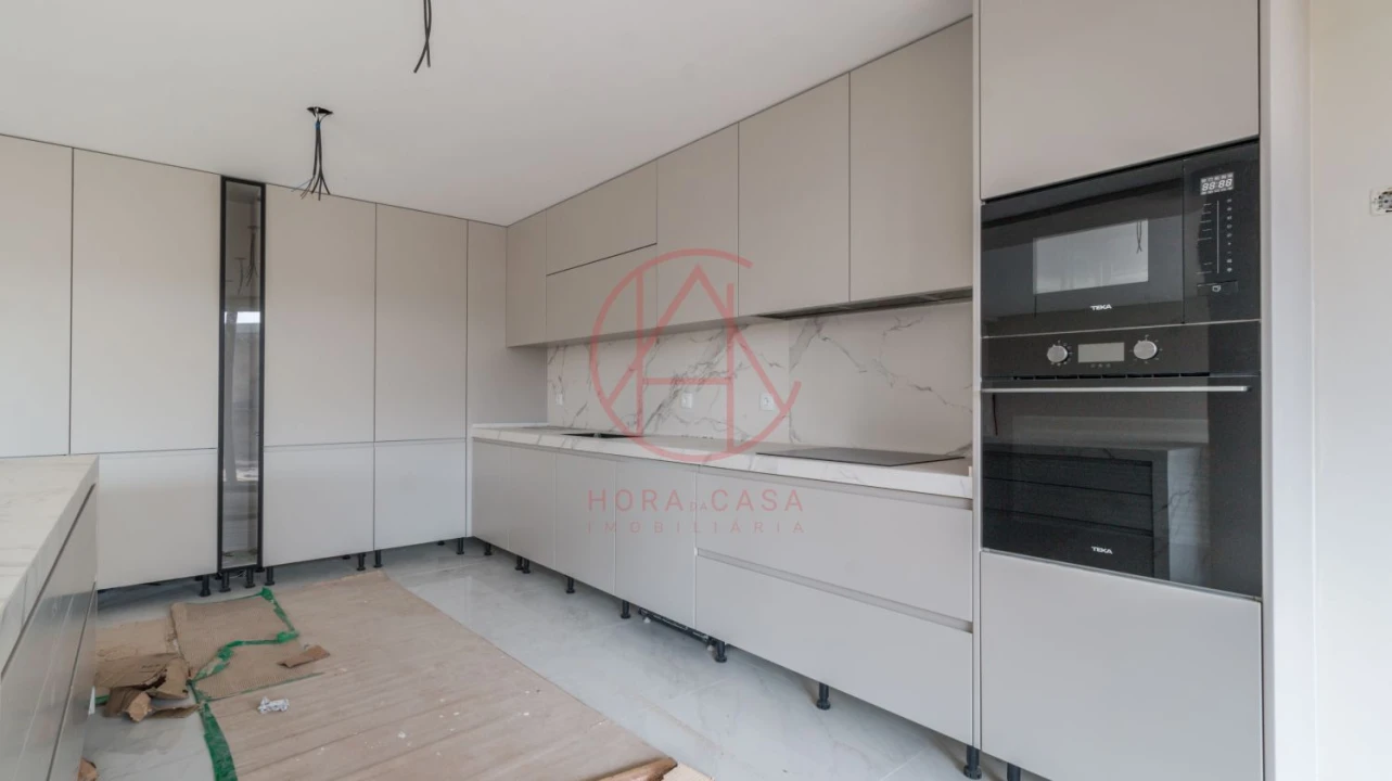 Moradia T5 para Venda em Alhos Vedros Foto 55