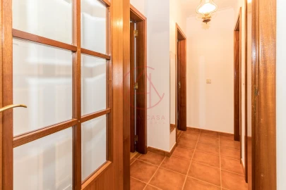 Apartamento T3 para Venda em Azeitão (São Lourenço e São Simão)