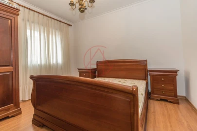 Apartamento T3 para Venda em Azeitão (São Lourenço e São Simão)