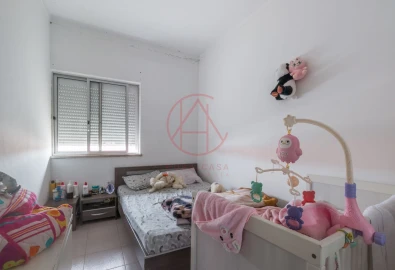 Apartamento T2 para Venda em Baixa da Banheira e Vale da Amoreira