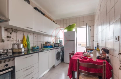 Apartamento T2 para Venda em Baixa da Banheira e Vale da Amoreira