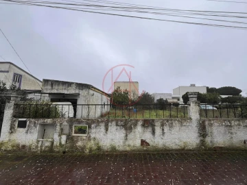 Terreno para Venda em Palhais e Coina