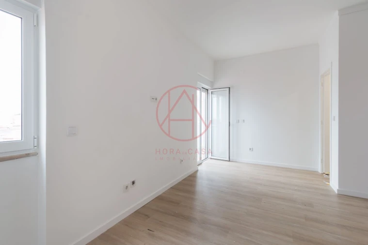 Apartamento T3 para Venda em Alto do Seixalinho, Santo André e Verderena Foto 16