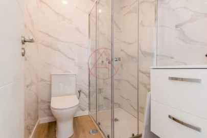 Apartamento T4 para Venda em Almada, Cova da Piedade, Pragal e Cacilhas