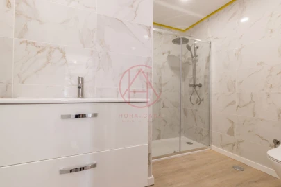 Apartamento T4 para Venda em Almada, Cova da Piedade, Pragal e Cacilhas