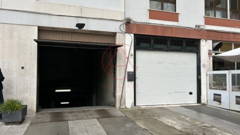 Garagem para Venda em Barreiro e Lavradio