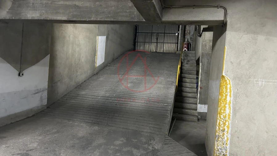 Garagem para Venda em Barreiro e Lavradio Foto 6