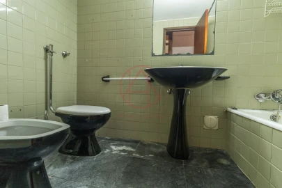 Apartamento T6 para Venda em Sesimbra (Santiago)