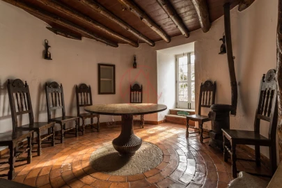 Apartamento T6 para Venda em Sesimbra (Santiago)