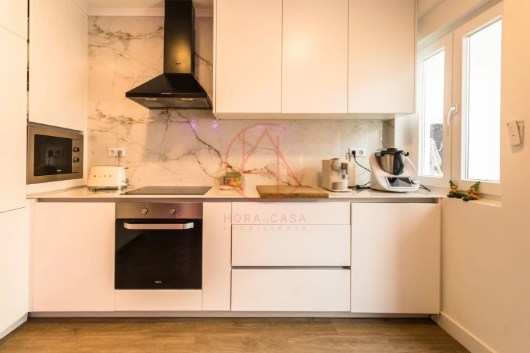 Apartamento T3 para Venda em Barreiro e Lavradio Foto 3