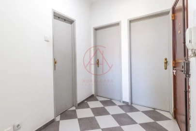 Apartamento T2 para Venda em Alto do Seixalinho, Santo André e Verderena