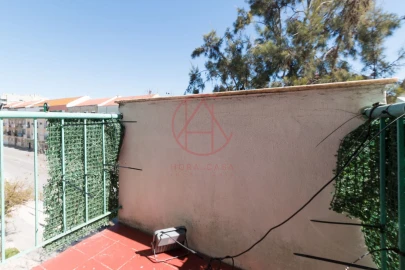 Apartamento T2 para Venda em Alto do Seixalinho, Santo André e Verderena