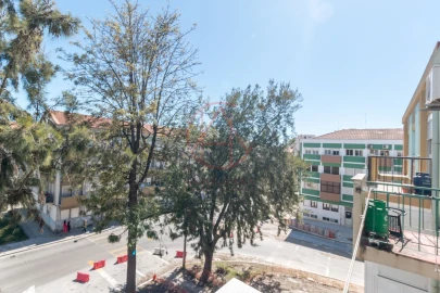 Apartamento T2 para Venda em Alto do Seixalinho, Santo André e Verderena