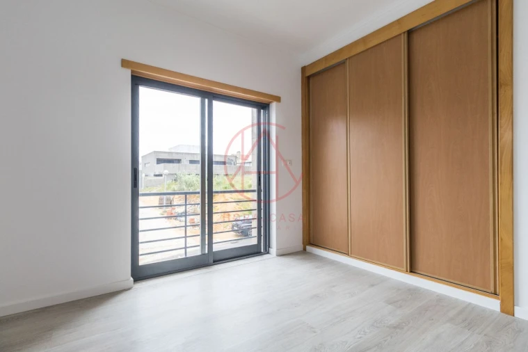 Moradia T5 para Venda em Laranjeiro e Feijó Foto 19