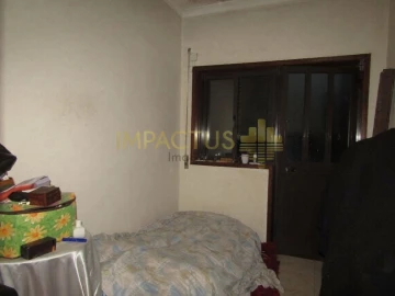 Moradia T2 para Venda em Castêlo da Maia