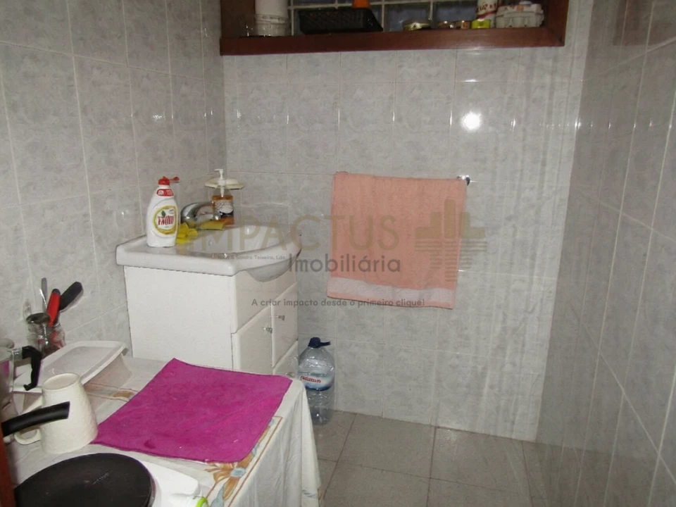 Moradia T2 para Venda em Castêlo da Maia Foto 4