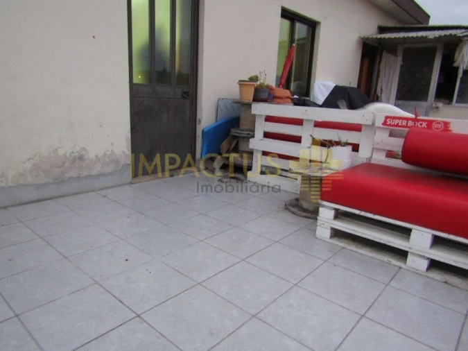 Moradia T2 para Venda em Castêlo da Maia Foto 8