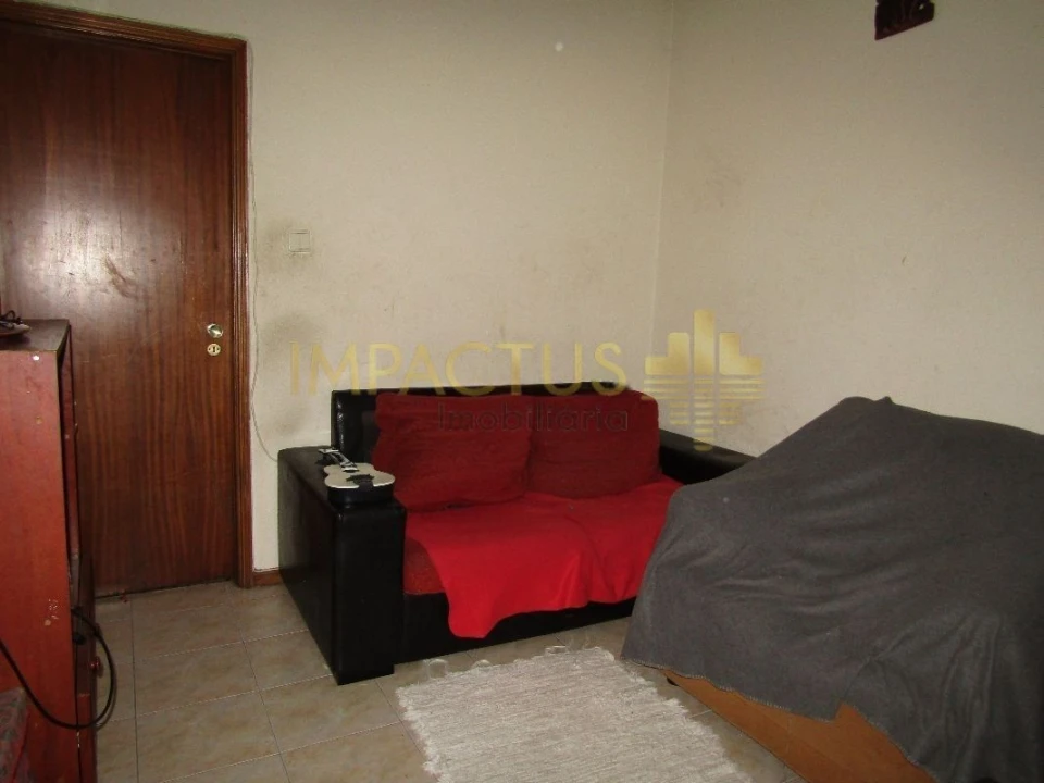 Moradia T2 para Venda em Castêlo da Maia Foto 10