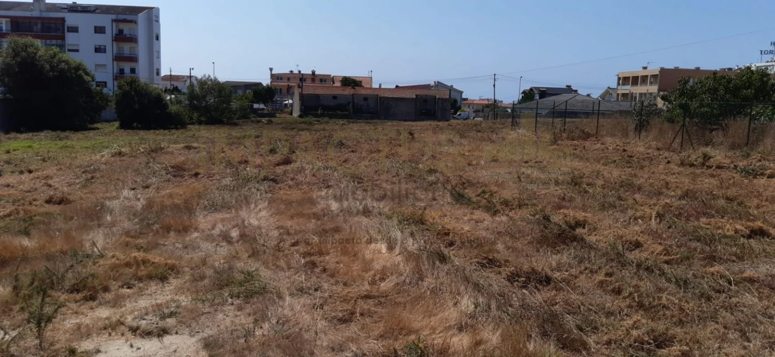 Terreno para Venda em Póvoa de Varzim, Beiriz e Argivai Foto 6