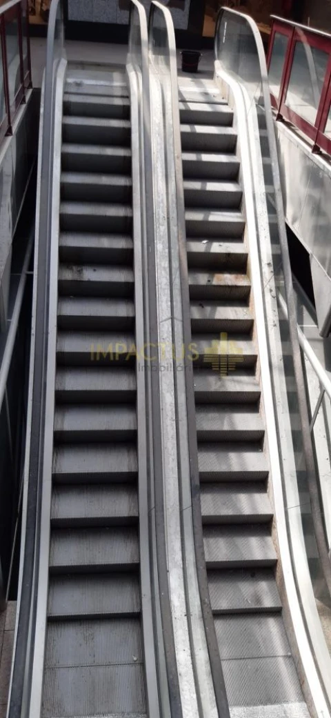 Loja para Venda em Póvoa de Varzim, Beiriz e Argivai