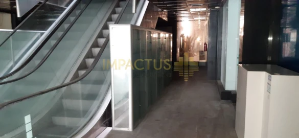 Loja para Venda em Póvoa de Varzim, Beiriz e Argivai