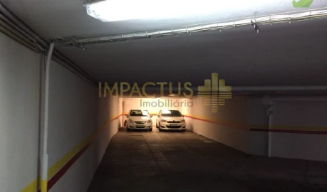 Loja para Venda em Santa Marinha e São Pedro da Afurada