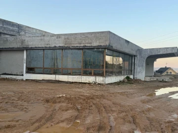 Loja para Venda em Bougado (São Martinho e Santiago)