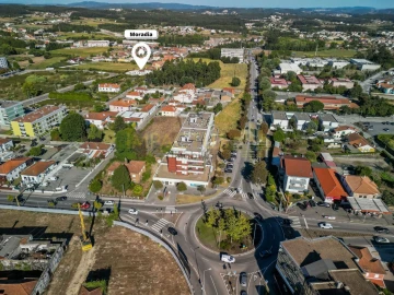 Moradia T10 para Venda em Castêlo da Maia