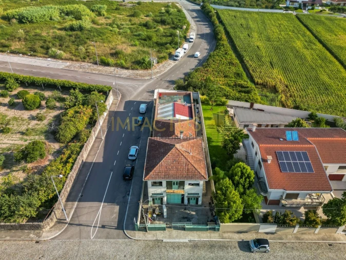 Moradia T10 para Venda em Castêlo da Maia Foto 3