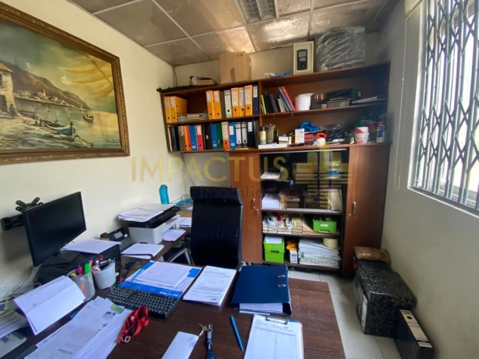 Moradia T10 para Venda em Castêlo da Maia Foto 28