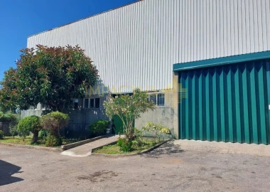 Loja para Arrendamento em Aveleda