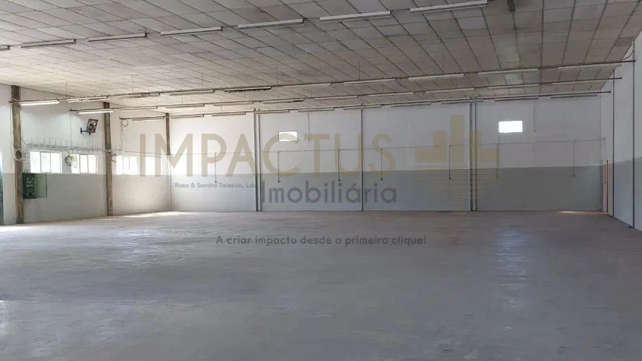 Loja para Arrendamento em Aveleda