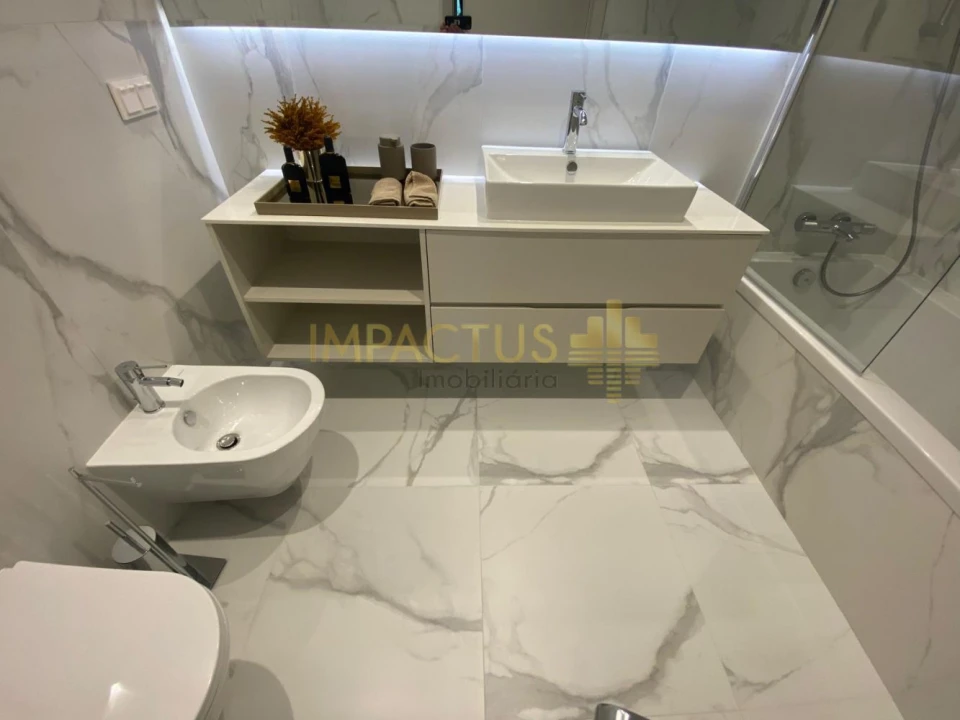 Apartamento T3 para Venda em Santa Marinha e São Pedro da Afurada Foto 27